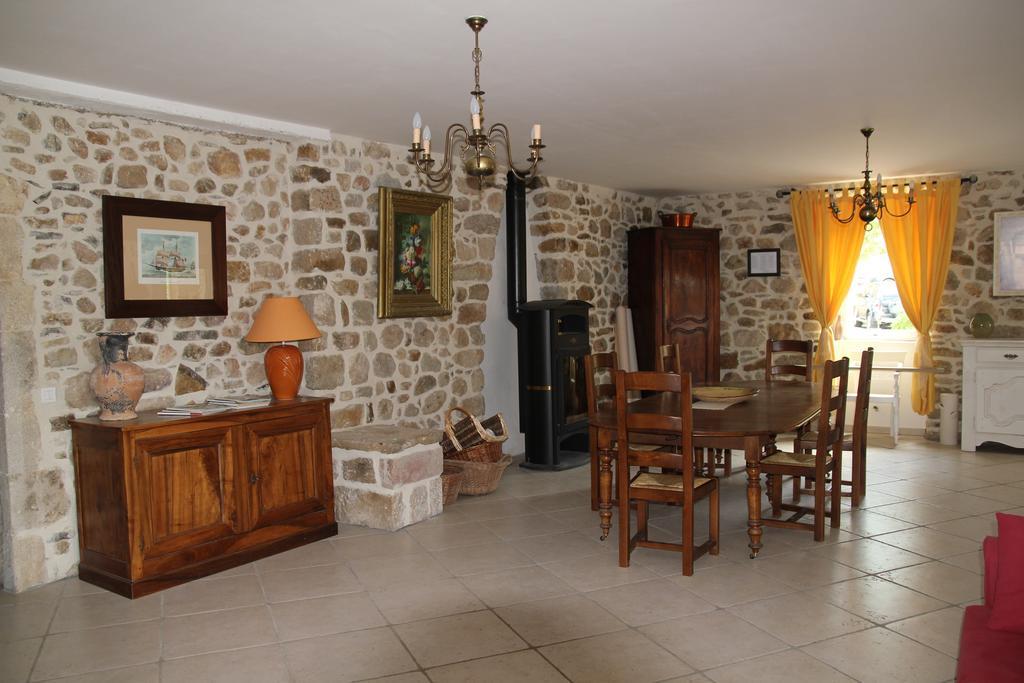 Le Mas De La Musardiere Chambres D Hotes Les Assions 외부 사진
